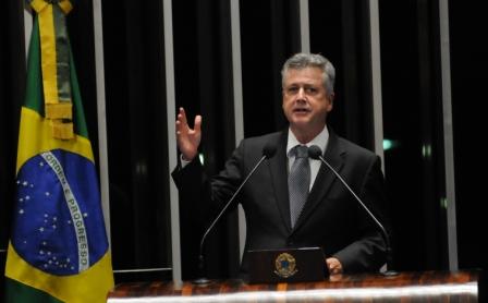 Rollemberg comemora mais recursos para o DF